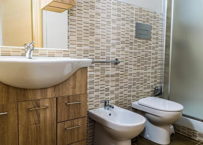 Semesterbostad Big *